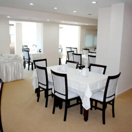 Anya Suit Otel