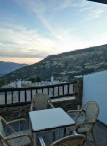 Hostal Ruta de las Nieves