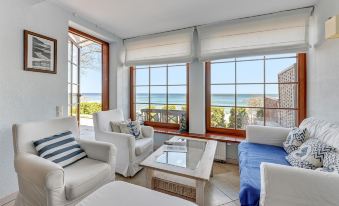 Dom & House - Apartament Orłowskie Molo Przy plaży z Widokiem na Morze