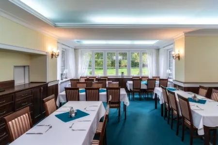 Zespół Dolina Białego - Willa Pan Tadeusz