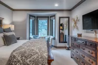 Creekside at Beaver Creek - Parkering