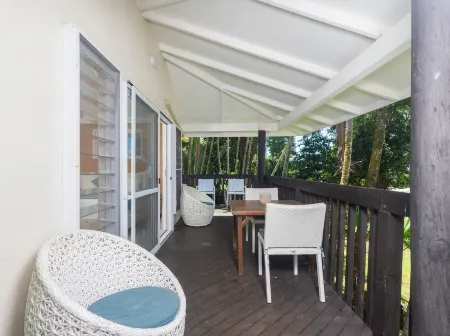 Muri Lagoon View Bungalows - Hillside Bungalow