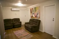 Breakaway Views 374 Alp ST Hotels in Coober Pedy
