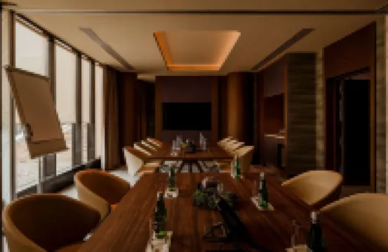 斯威諾吉茨希爾頓水療度假村