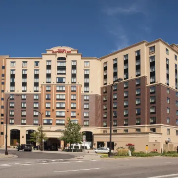 Hilton Garden Inn Minneapolis Downtown Hotels near IDS Building