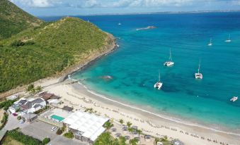 Le Domaine Anse Marcel Beach Resort