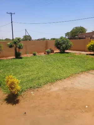 Rest Shade Bed and Breakfast Hotels in Serowe