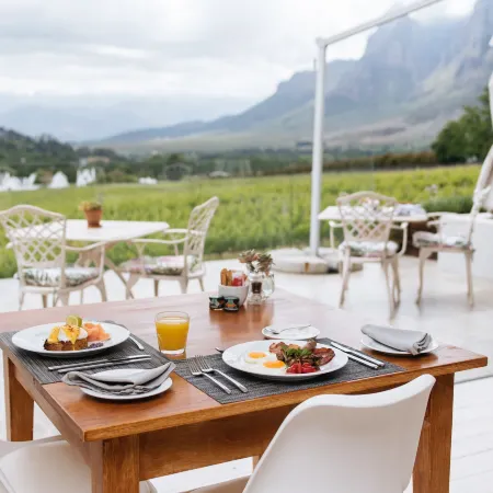Banhoek Lodge