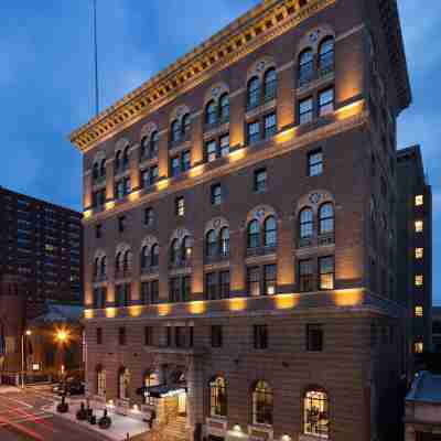 Hotel Indigo Baltimore Downtown Hotel Exterior