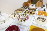 アレグロ ホテル - 朝食