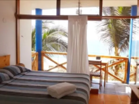 Hotel Costa Blanca de Vichayito Hoteles en Vichayito