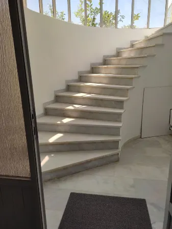 Double M Отели в г. Markopoulo