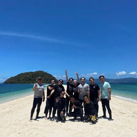 Sunset Cove Beach & Dive Resort