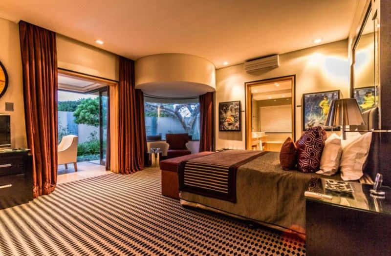 No5 Boutique Art Hotel by Mantis photo 3