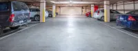 Clocktower Apartment Hotel - parking