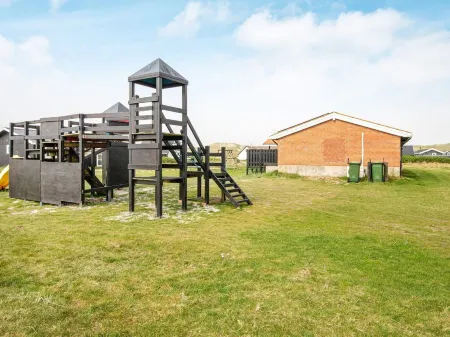 8 Person Holiday Home in Harboøre-by Traum