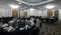 Copthorne Hotel Manchester Salford Quays - breakfast
