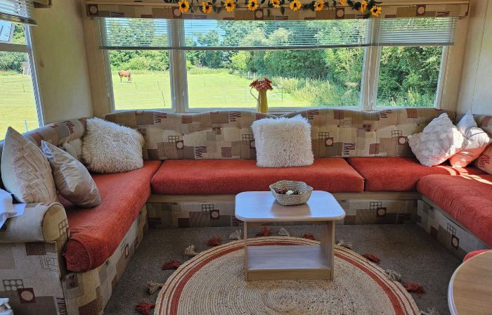 Quiet Equestrian Retreat - Sleeps 4