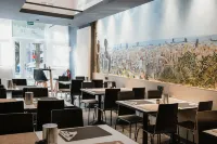 Hotel Travessera - Bữa sáng