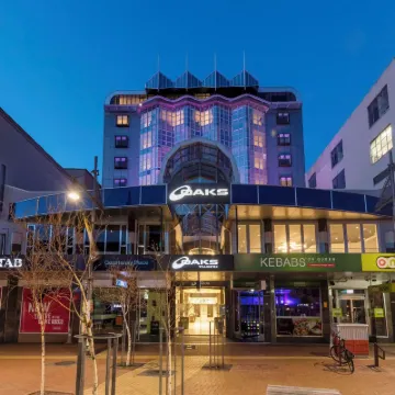Oaks Wellington Hotel Hotels near Makara Beach