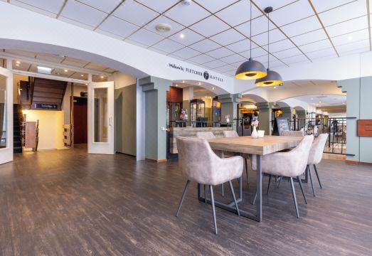 플레처 호텔 롤란드