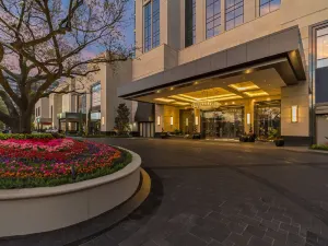 The Post Oak Hotel