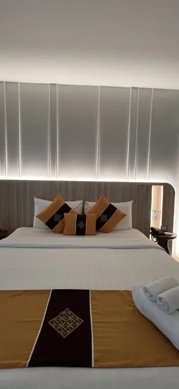 ห้องซูพีเรียร์ เตียงใหญ่ 1 เตียง