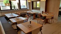 Landgasthaus Zollerstuben Hotels in Salem