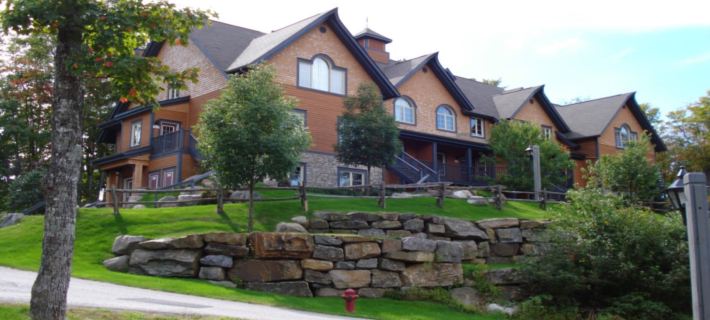 Les Manoirs - Rvmt Hotels in Mont Tremblant