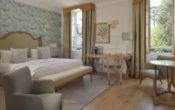 シャトー ラ シュヌヴィエール