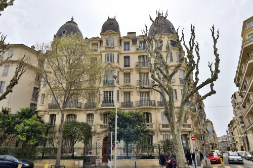 ホテル ヴィクトル ユーゴー ニース