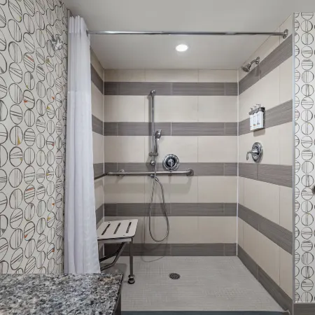 Holiday Inn Toronto Downtown Centre by IHG