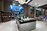 Aston Sentul Lake Resort & Conference Center - breakfast