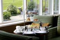 Macdonald Hill Valley Hotel, Golf and Spa - พร้อมอาหารเช้า