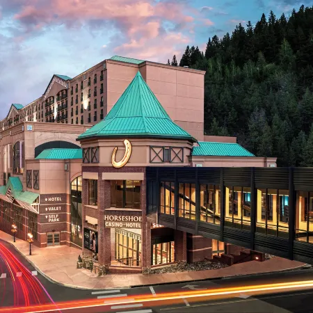 Horseshoe Black Hawk- A Caesars Rewards Destination