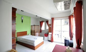 The Living Room Serviced Apartment