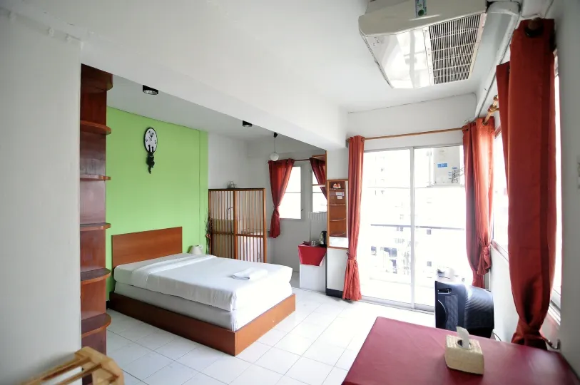 The Living Room Serviced Apartment