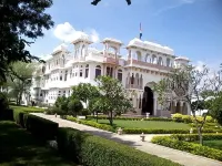 Talabgaon Castle Heritage Resort Hotels in Dausa