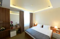 Hotel Hedonic