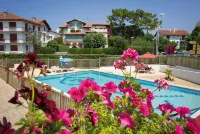 Hôtel & Résidence Vacances Bleues Orhoïtza - Pools