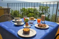 All Inclusive Hotel Piccolo Paradiso Hotels in Toscolano Maderno