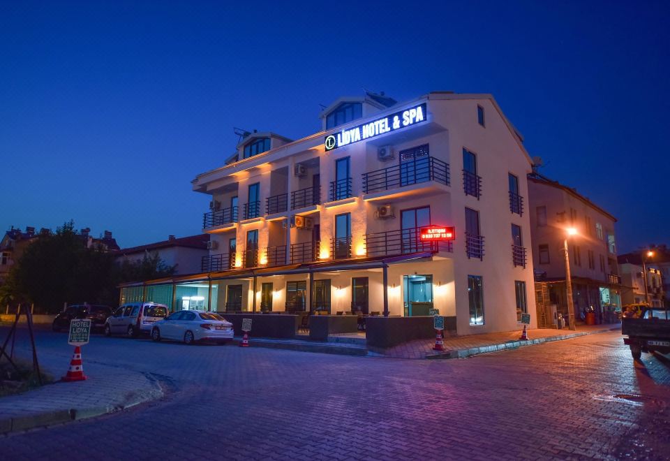 hotel overview picture