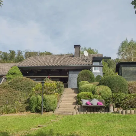 Modern Ferienhaus Nahe Von Winterberg Mit Garten