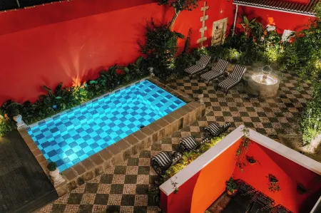 Boutique Hotel Teatro Отели в г. Ангра-ду-Эроижму