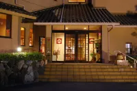紅鯰日式旅館