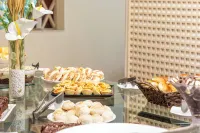 Lancaster Hotel by Castelo Itaipava - sarapan