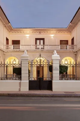 Hotel la Perla Leon Hotels in 