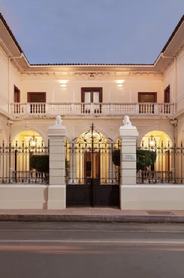 Hotel la Perla Leon
