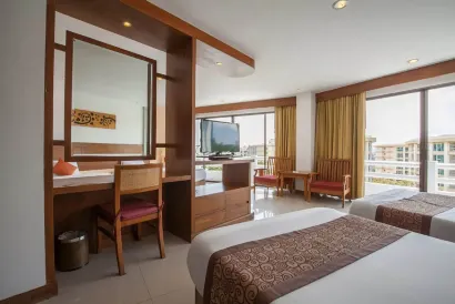 Royal Palace Hotel