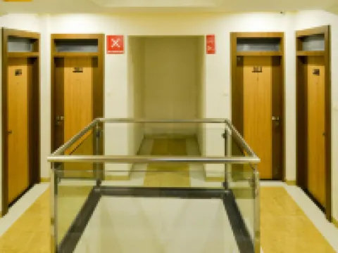 Hotel Midtown Inn Hotels in Trimbak